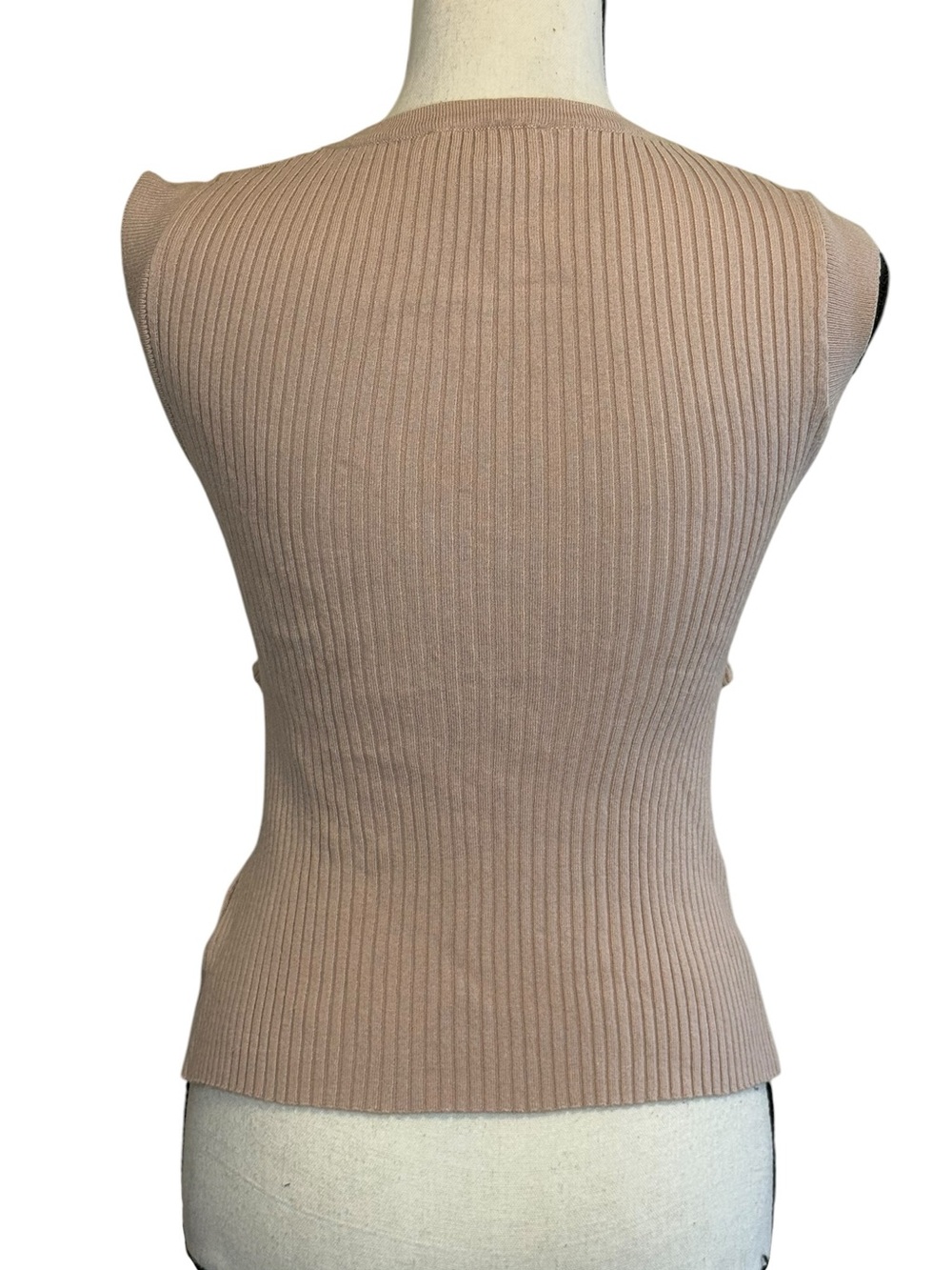 RIHOAS Blush Ribbed Ruffle Knit Tank - Picture 3 of 4